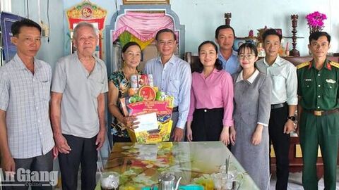 Ấm áp ân tình tri ân ở Vĩnh Thuận