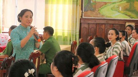 Thắp sáng ước mơ hoàn lương