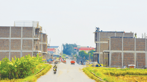 Triển khai các dự án, công trình trọng điểm: Nêu cao vai trò lãnh đạo của cấp ủy địa phương