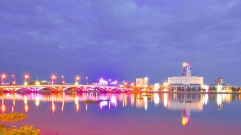 Rạch Giá lung linh về đêm