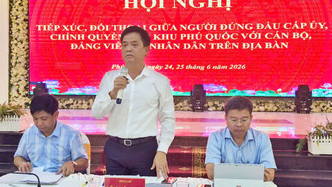 Bí thư Đảng ủy đặc khu Phú Quốc Lê Quốc Anh đối thoại với Nhân dân An Thới