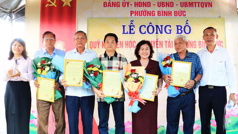 Phường Bình Đức công bố quỹ khuyến học - khuyến tài 