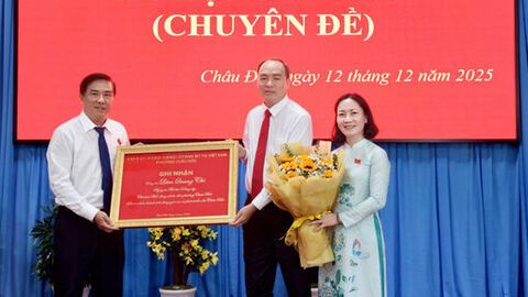 HĐND phường Châu Đốc miễn nhiệm chức danh Chủ tịch HĐND phường