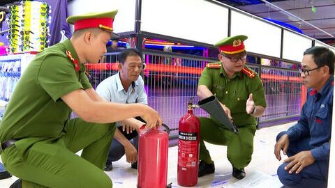 Chủ động phòng ngừa cháy nổ tại các điểm kinh doanh đông người