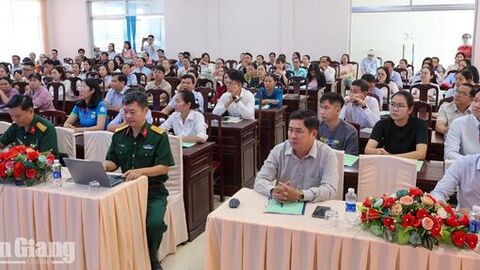 Doanh nghiệp An Giang được cập nhật quy định mới về lương, bảo hiểm, hợp đồng lao động