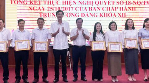Châu Thành khen thưởng 2 tập thể và 9 cá nhân xuất sắc trong thực hiện Nghị quyết số 18-NQ/TW