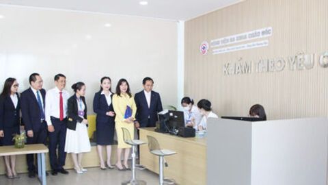 Hợp tác triển khai giải pháp thu hộ và thanh toán không dùng tiền mặt tại Bệnh viện Đa khoa Châu Đốc