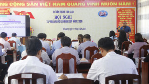 Tập huấn nâng cao năng lực cho cán bộ triển khai Chương trình mục tiêu quốc gia dân tộc thiểu số