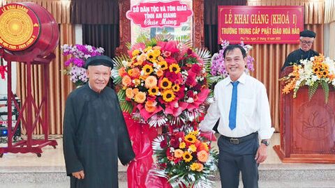 Trường Trung cấp Phật giáo Hòa Hảo khai giảng khóa I