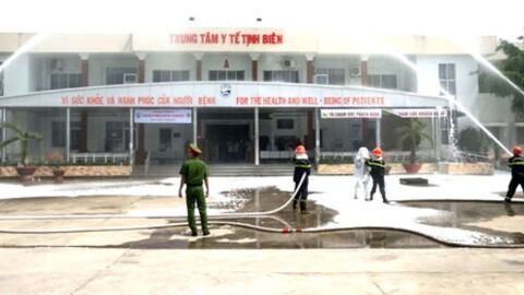 Thực tập phương án chữa cháy và cứu nạn, cứu hộ tại Trung tâm Y tế Tịnh Biên
