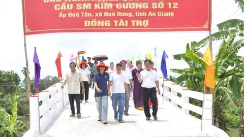 Xã Hòa Hưng khánh thành cầu KH9-14