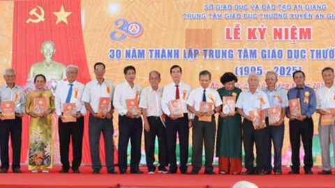 Trung tâm Giáo dục thường xuyên An Giang kỷ niệm 30 năm thành lập