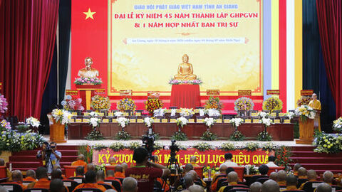 An Giang kỷ niệm 45 năm thành lập Giáo hội Phật giáo Việt Nam