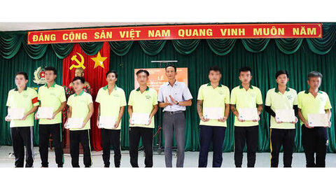 30 học viên tại Cơ sở cai nghiện ma túy số 2 được cấp chứng chỉ nghề