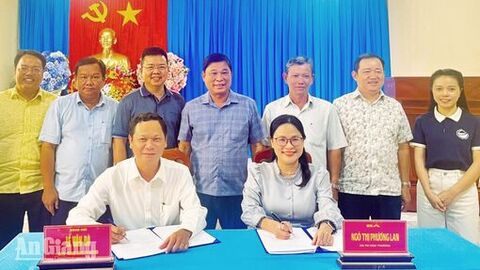 Xây dựng mô hình du lịch gắn với bảo tồn Di tích quốc gia đặc biệt Óc Eo - Ba Thê 