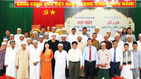 An Giang họp mặt mừng Tết Roya Haji năm 2026 của đồng bào Chăm