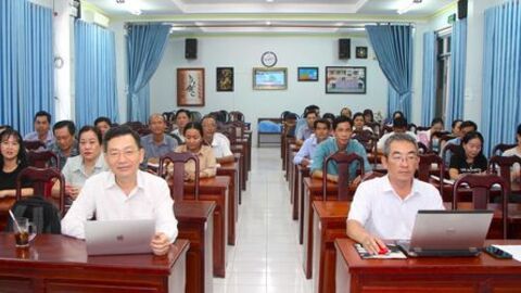 Tập huấn nâng cao năng lực thực hiện chương trình an toàn thực phẩm