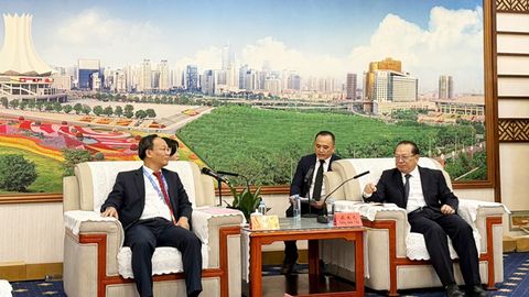 Đoàn công tác tỉnh Bắc Ninh làm việc và tham gia nhiều hoạt động tại thành phố Nam Ninh, Trung Quốc