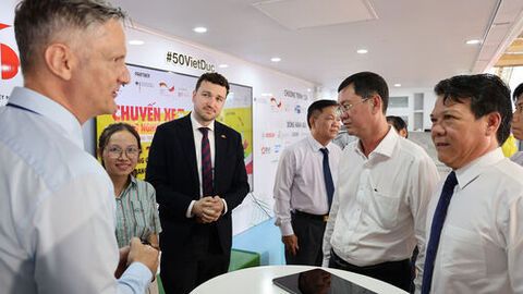 Trên 3.000 học sinh, sinh viên tham gia sự kiện “Chuyến xe hướng nghiệp Đức”