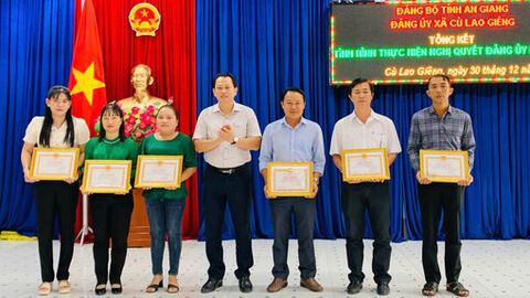 Đảng bộ xã Cù Lao Giêng thực hiện đạt và vượt 16 chỉ tiêu Nghị quyết