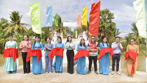 Xã Giang Thành khánh thành cầu kênh HN3