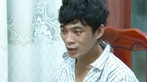 Bắt đối tượng cướp giật điện thoại