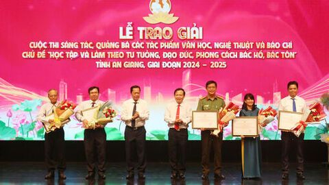 “Lá chắn thép” cho lòng yêu nước