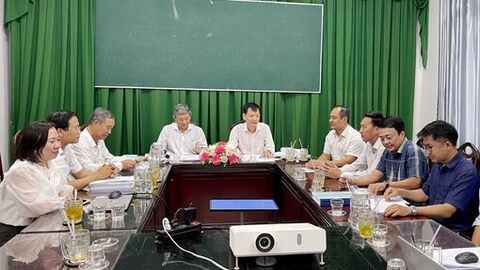 Họp Hội đồng tư vấn tuyển chọn thực hiện nhiệm vụ khoa học và công nghệ cấp tỉnh