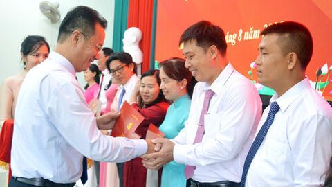 79 học viên tốt nghiệp trung cấp lý luận chính trị