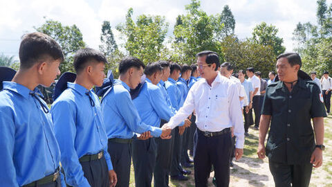 Động viên Đội K92 hoàn thành tốt nhiệm vụ trong Chiến dịch 500 ngày đêm