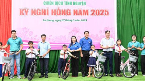 Kỳ nghỉ hồng nơi biên giới