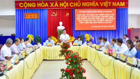 Chủ tịch UBND tỉnh An Giang Hồ Văn Mừng yêu cầu đẩy nhanh tiến độ thực hiện các trường phổ thông nội trú, trung học cơ sở khu vực biên giới