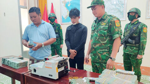 Chặn hàng lậu nơi tuyến biên