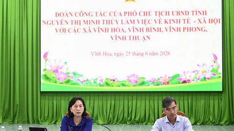 Phó Chủ tịch UBND tỉnh Nguyễn Thị Minh Thúy làm việc với bốn xã về tình hình phát triển kinh tế - xã hội