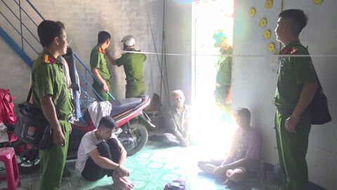 Bắt quả tang 3 đối tượng tổ chức sử dụng trái phép chất ma túy