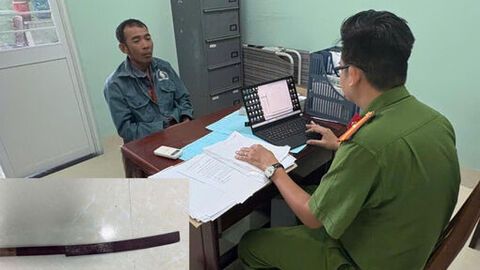 Bắt bị can chém hàng xóm vì hát karaoke ồn ào đêm khuya