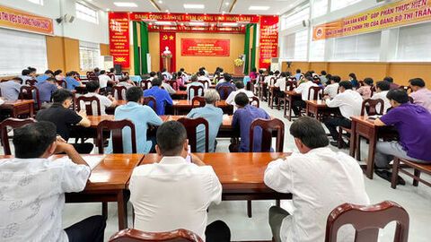 Xã Châu Thành bồi dưỡng công tác Đảng cho 90 bí thư chi bộ và cấp ủy viên