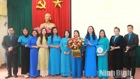 Công bố quyết định thành lập Công đoàn xã Hải Hậu