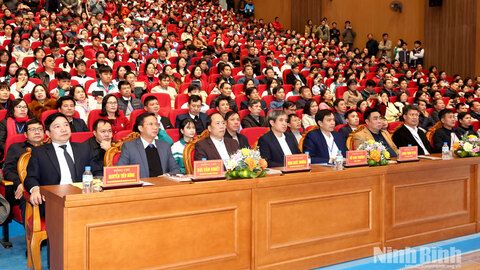 Khai mạc Cuộc thi Khoa học kỹ thuật và Ngày hội STEM học sinh trung học tỉnh Ninh Bình