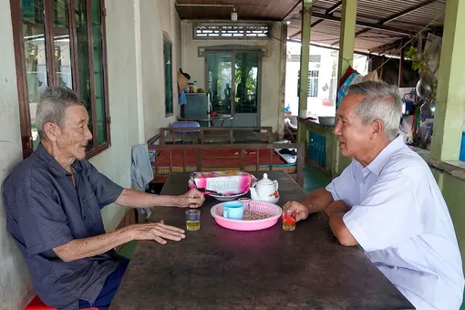 Nỗ lực làm theo gương Bác Hồ 