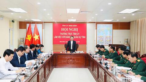 Thường trực Tỉnh ủy làm việc với Đảng ủy Quân sự tỉnh