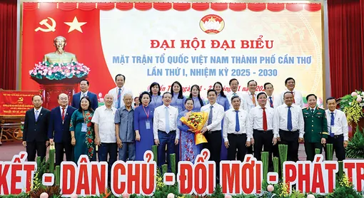 Phát huy sức mạnh đại đoàn kết toàn dân tộc, xây dựng TP Cần Thơ văn minh, hiện đại, là trung tâm động lực của vùng ĐBSCL 