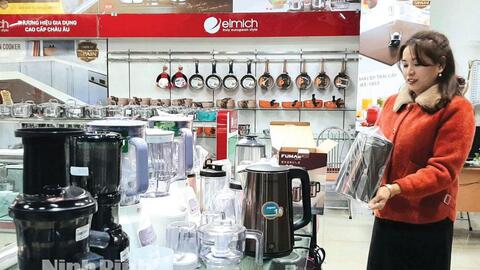 Tập trung tháo gỡ khó khăn, thúc đẩy tăng trưởng kinh tế tư nhân