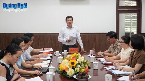 Phó Bí thư Tỉnh ủy, Chủ tịch HĐND tỉnh Nguyễn Đức Tuy làm việc với Ban Tuyên giáo và Dân vận Tỉnh ủy