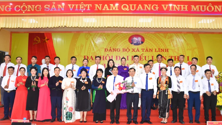 Đại hội Đảng bộ xã Tân Lĩnh, Quy Mông và phường Cầu Thia