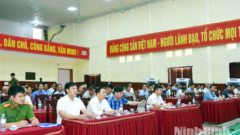 Xã Ninh Cường, Yên Mô: Lắng nghe ý kiến Nhân dân để tháo gỡ khó khăn, vướng mắc ngay từ cơ sở