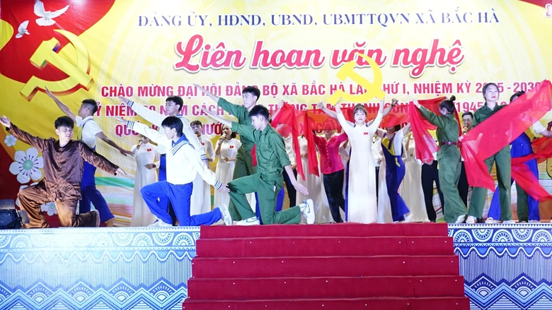 Liên hoan văn nghệ chào mừng Đại hội Đảng bộ xã Bắc Hà lần thứ I, nhiệm kỳ 2025 - 2030