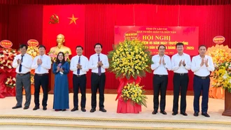 Gặp mặt kỷ niệm 95 năm Ngày truyền thống ngành Tuyên giáo và Dân vận của Đảng