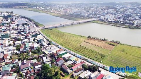 Xã Bình Sơn: Hướng đến mục tiêu giàu đẹp, văn minh, nghĩa tình