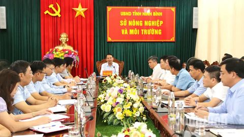 Đồng chí Bí thư Tỉnh ủy Đặng Xuân Phong làm việc với Sở Nông nghiệp và Môi trường